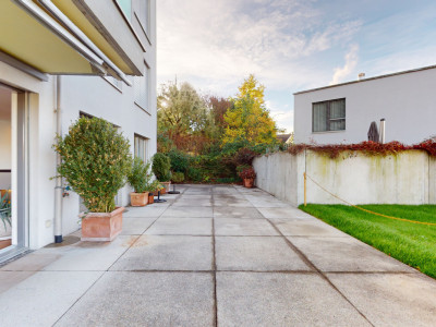 Erstklassige 3.5-Zimmer-Gartenwohnung an Toplage image 5