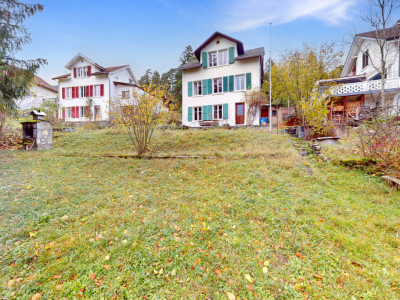 Charmante maison individuelle avec très jolie vue, à rénover image 2