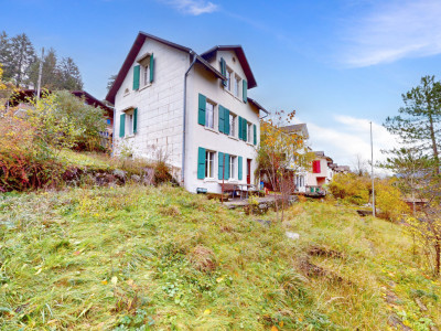 Charmante maison individuelle avec très jolie vue, à rénover image 3