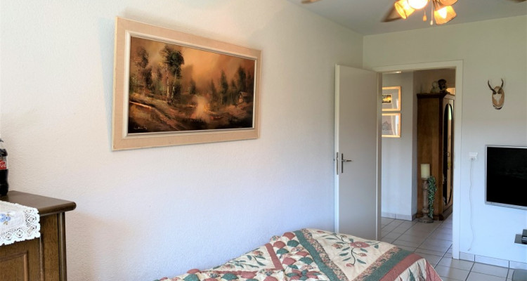 grosszügige 4.5 Zimmer Wohnung an bester Lage image 3