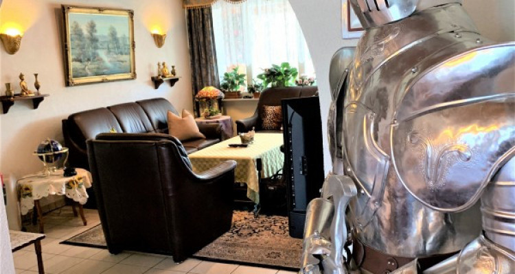 grosszügige 4.5 Zimmer Wohnung an bester Lage image 10