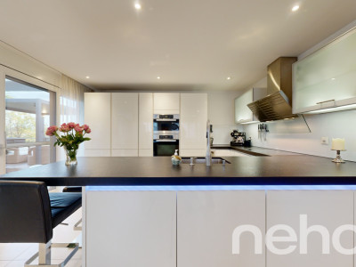 Modernes Terrassenhaus mit Panoramasicht image 4