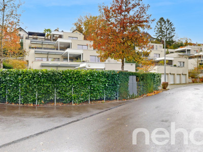 Modernes Terrassenhaus mit Panoramasicht image 12