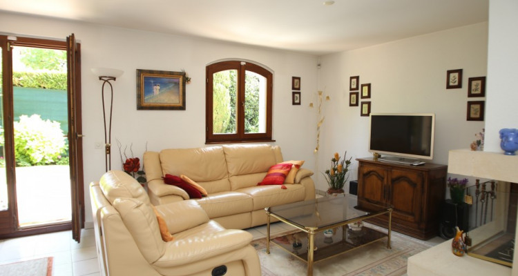 Charmante villa villageoise à proximité du lac image 3