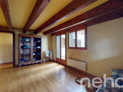 Charmant chalet disposant de beaux volumes et de spacieux extérieurs image 10