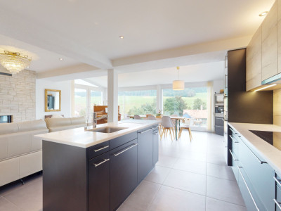 Bien rare - Splendide maison dont lintérieur a été rénové avec goût image 3