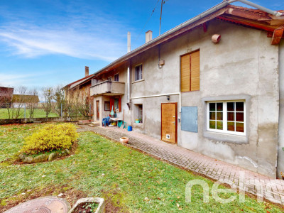 Maison avec 1 local commercial à transformer et 1 appartement rénové ! image 12