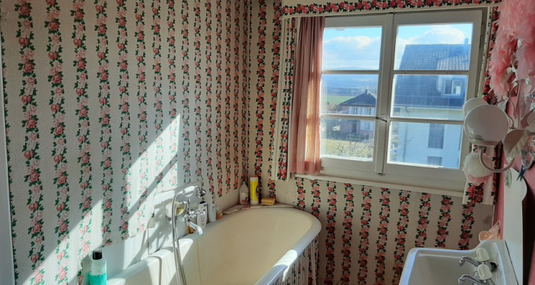 Chalet de 5,5 pièces à rénover situé à Mézières / Vaud image 4