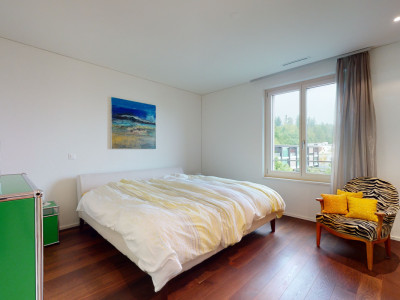 Neuwertige 5.5-Zimmer-Attikawohnung mit Sicht ins Grüne image 7