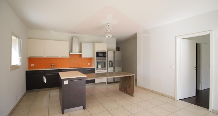 Bel Appartement MINERGIE de 5 pièces avec 102 de jardin image 5