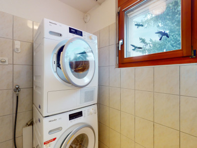 Helle 4.5-Zimmerwohnung mit funktionaler Raumaufteilung image 9