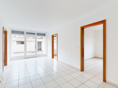 Appartement de 3.5 pièces et studio rénovés au coeur de Savièse! image 3