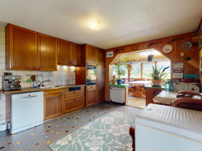 Spacieuse maison avec jardin, vue, et magnifique potentiel (à rénover) image 6