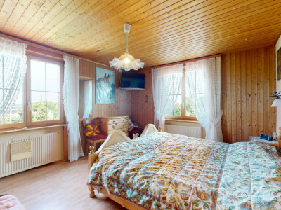 Spacieuse maison avec jardin, vue, et magnifique potentiel (à rénover) image 8