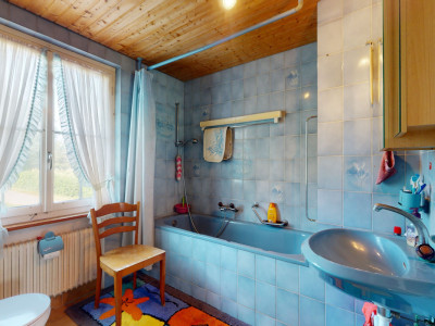 Spacieuse maison avec jardin, vue, et magnifique potentiel (à rénover) image 11