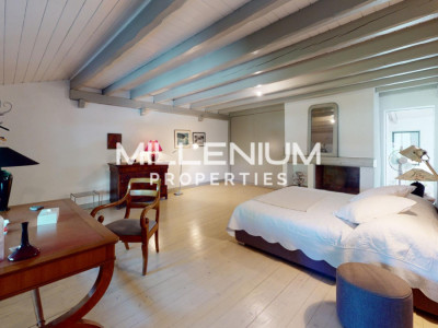 Magnifique propriété familiale avec jardin / Beautiful family property with garden image 9