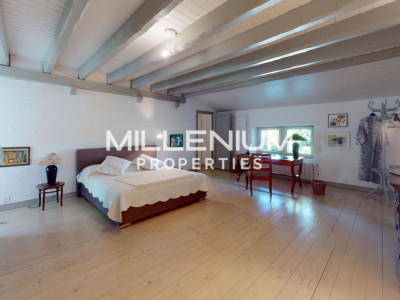 Magnifique propriété familiale avec jardin / Beautiful family property with garden image 10