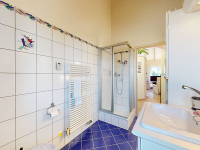 Rare à la vente : Maison individuelle avec garage intégré! image 7