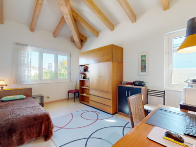 Rare à la vente : Maison individuelle avec garage intégré! image 10